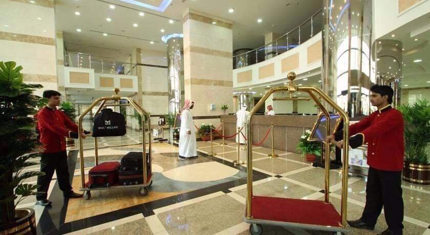 أسعار رحلات العمرة وما يحددها